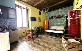 Famme sta cuiete appartamento Napoli centro